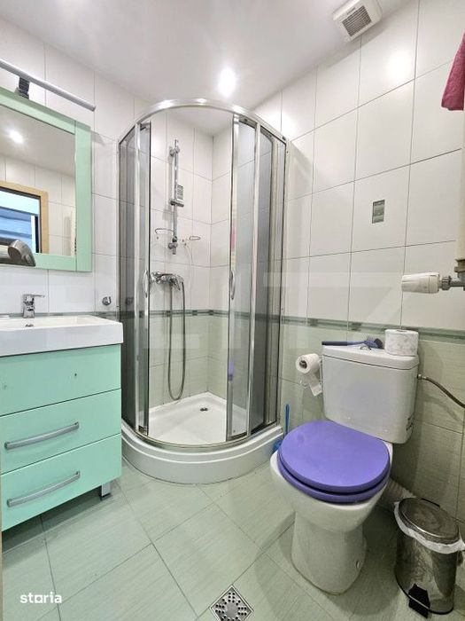 Apartament 4 camere, decomandat zona de Nord