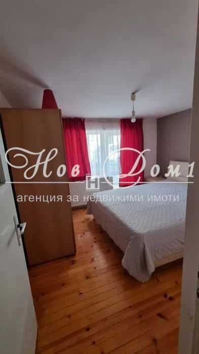 Дава се под наем Етаж от къща в Варна, Галата - 100 кв.м за 548.25 € - Снимка #8