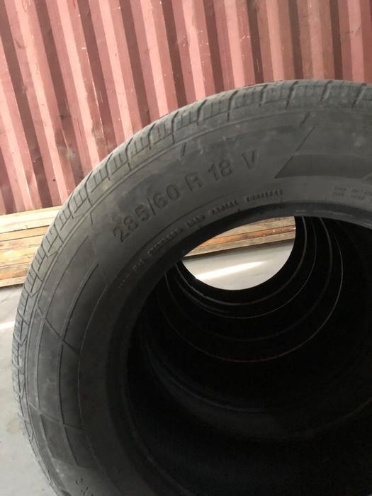 Продам резину 285/60/18