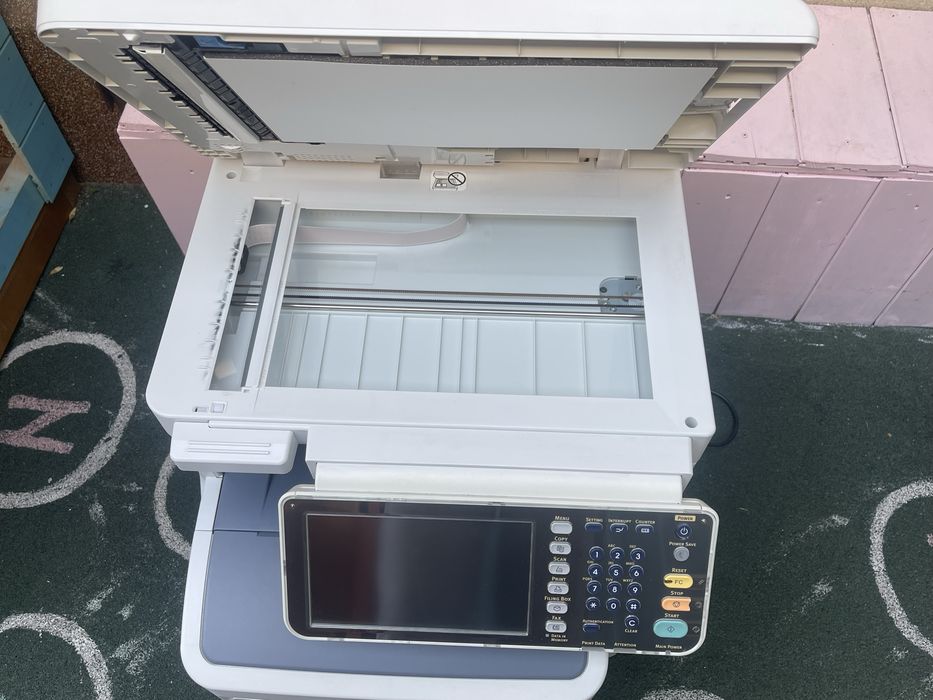 Multifuncțional profesional OKI MB770 – Laser Alb-Negru A4 (Imprimantă/Copiat/Scan/Fax)