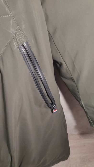 Зимняя куртка на мальчиков