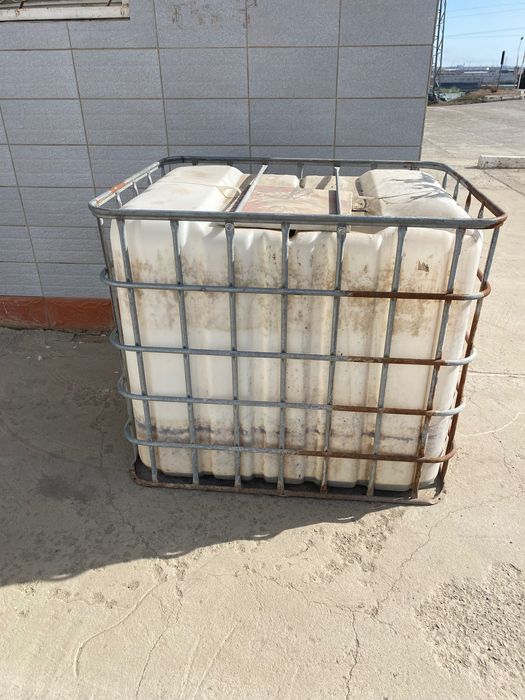 Емкость кубовая для воды,химии.