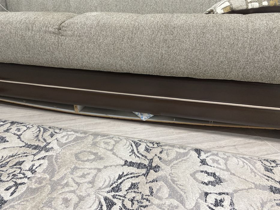 Продам диван б/у