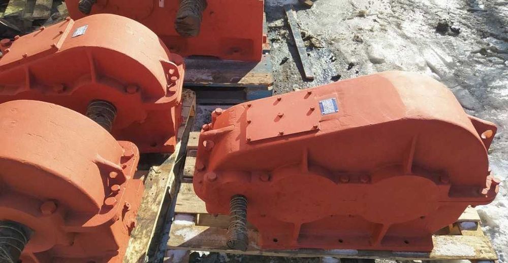 Редуктор цилиндрический, Червячные