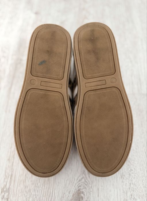 Lipsy adidasi marimea 3 UK (35,5 - 36)