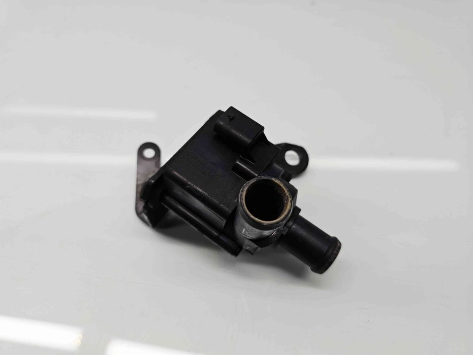 Pompa recirculare apa Audi A4 (8W2, B9) [Fabr 2015-2023] 5Q0965561B 2.