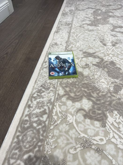 Vând jocuri xbox 360(Assassin’s creed,Halo 4,Halo 3)