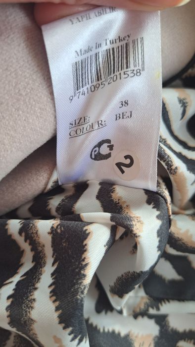 Продам пальто женское