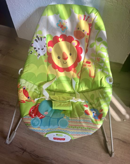 Бебешки шезлонг люлка с вибрация Fisher Price