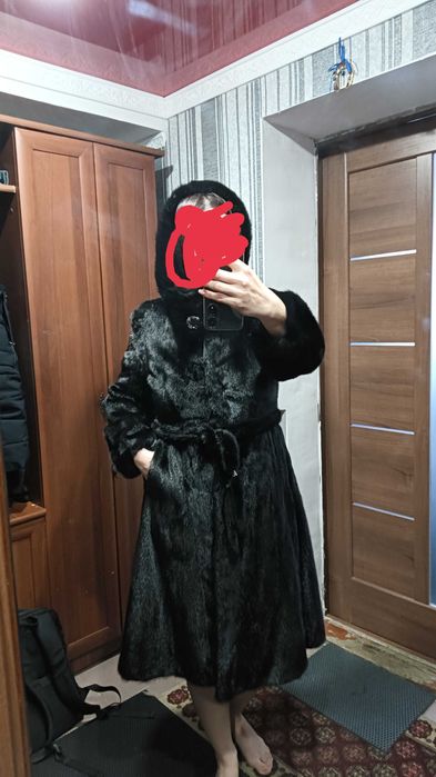 Продам норковую шубу