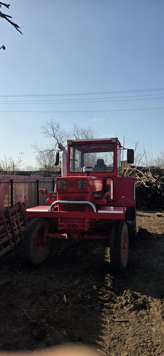 De vânzare tractor u650 sau schimb cu o mașină