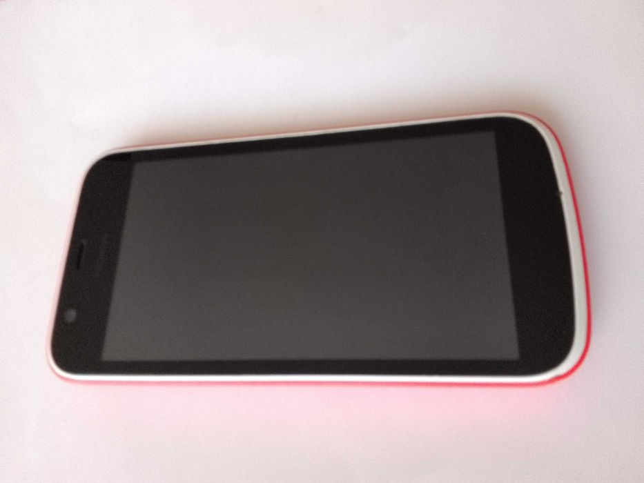 Nokia 1 отключен (8 Gb) + зарядно