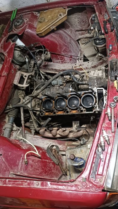 Продаю на запчасти москвич 2141