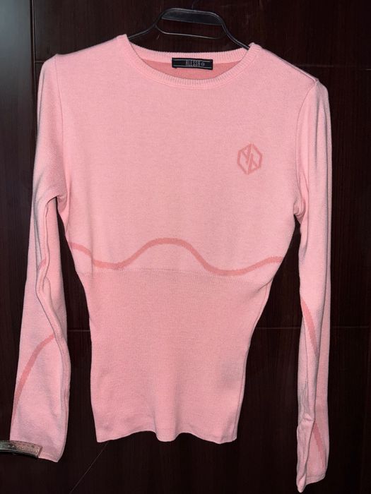 Пуловери Alessa XS размер