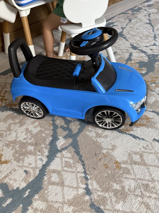 Толокар машинка каталка