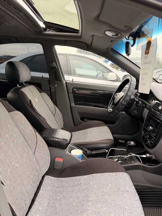 Продам ласетти 1.6 автомат