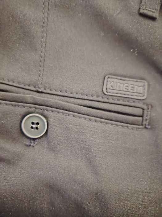 Pantaloni pentru bărbați mărimea 34