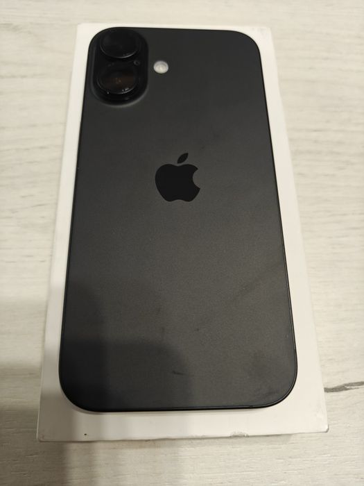 iPhone 16 128 GB  Като нов Гаранция