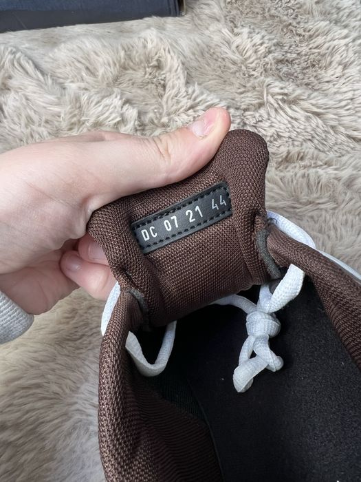 Dior b30
