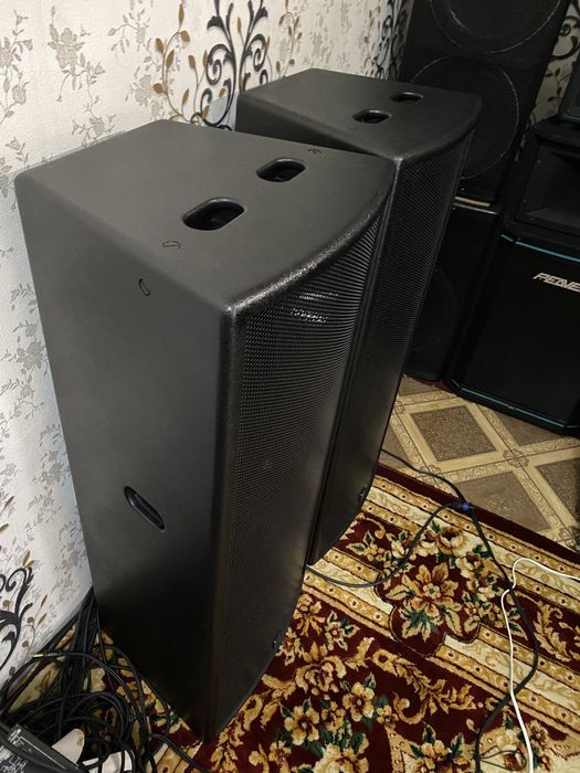 Turbosound калонка