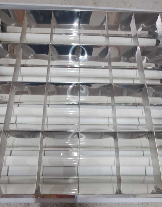 Луминисцентни Тела Лампи Пури Окачен Таван 60х60