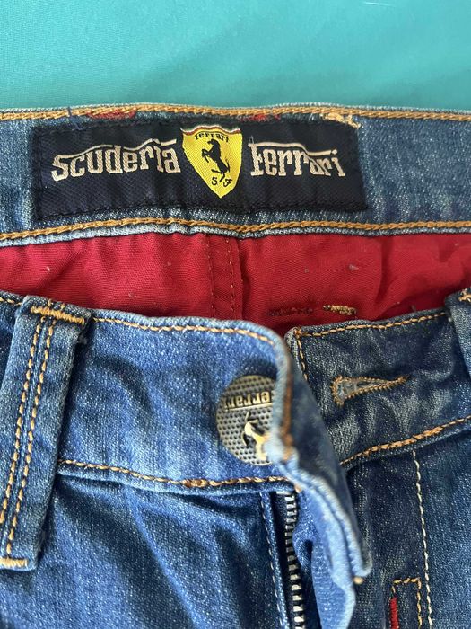 Оригинални Дънки SCUDERIA Ferrari