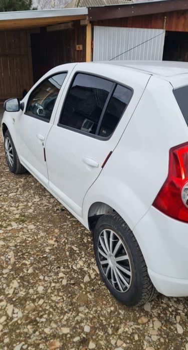 DACIA Sandero 2010 — imagine 3