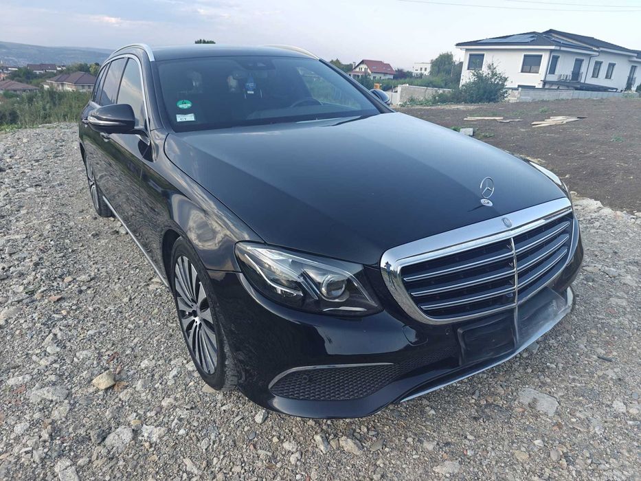 MERCEDES-BENZ E-Class 0 — imagine 2