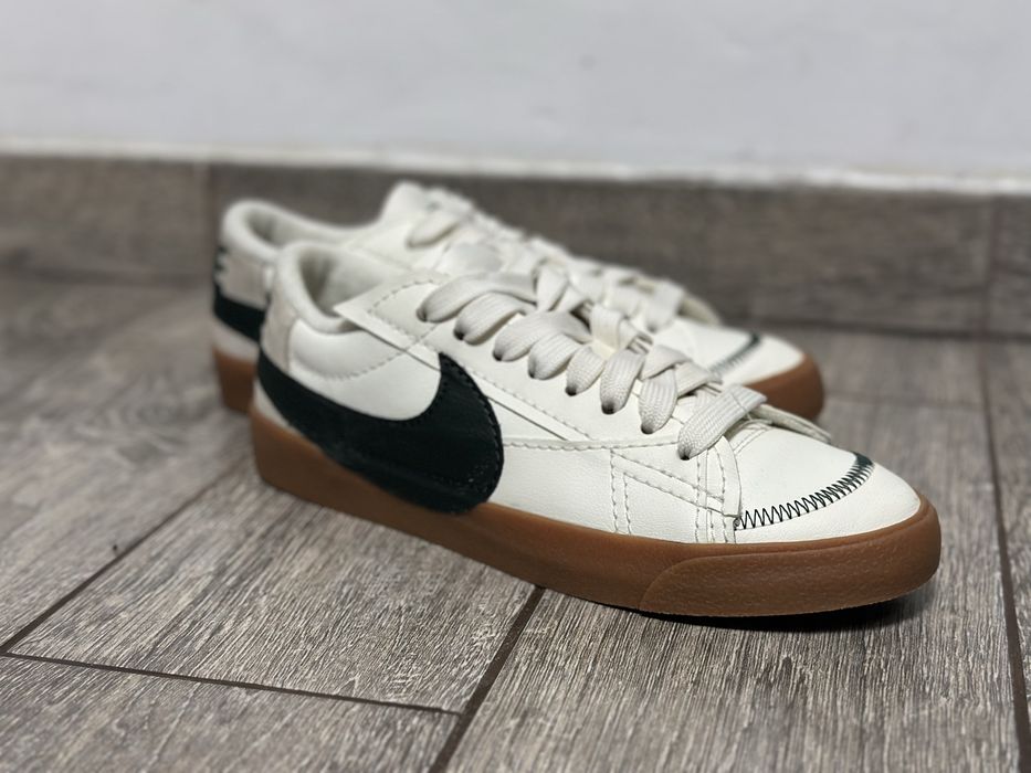 Teniși NIKE blazer