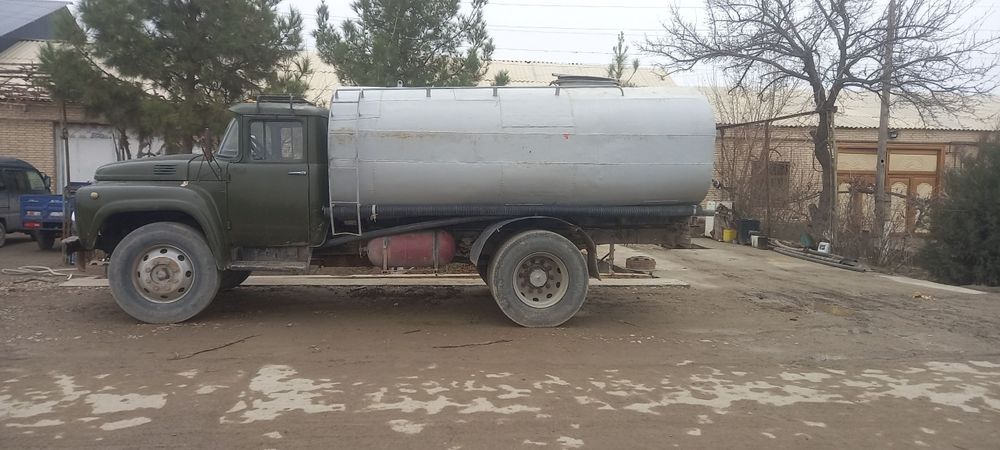 Зил-130 водавоз 1984 йил