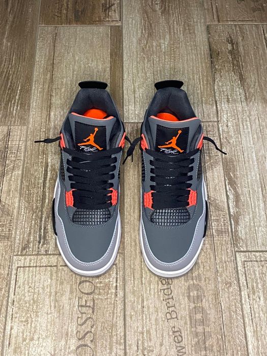 Air Jordan 4 "Infrared"