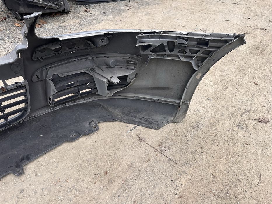 Предна броня голф 5 гт / vw golf 5 gt