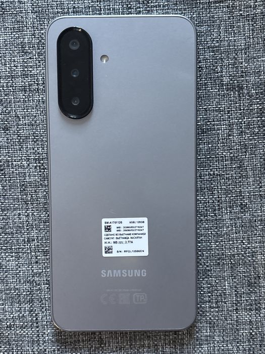 Телефон Galaxy A17
