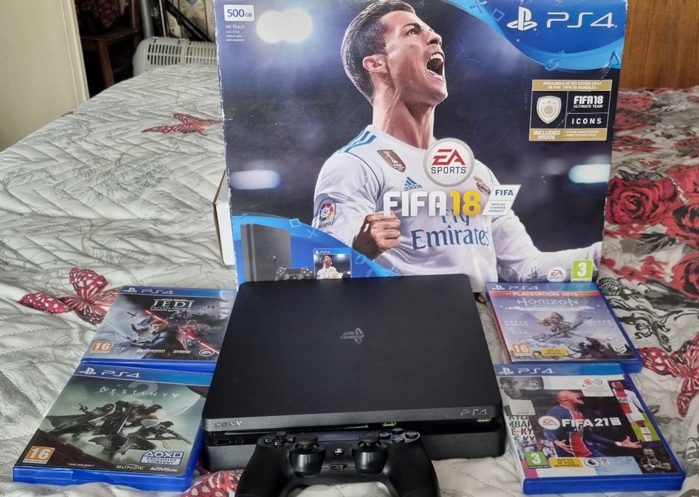 Ps4 слим перфектно съсътояние