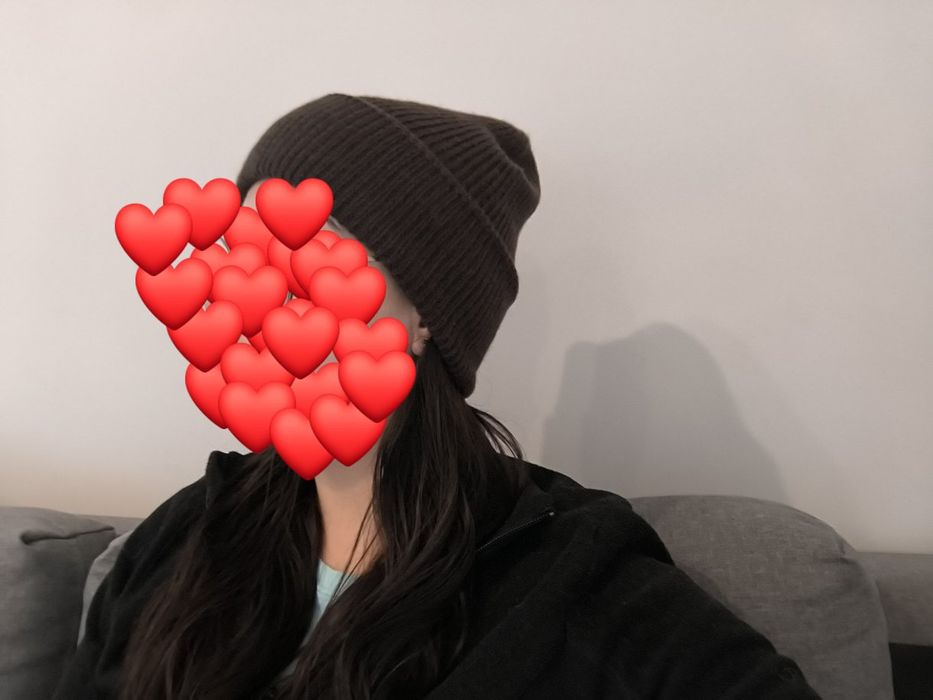 Дамска зимна шапка НОВА