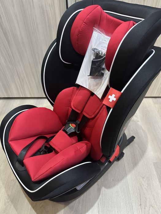 ZIZITO AMADIO стол за кола