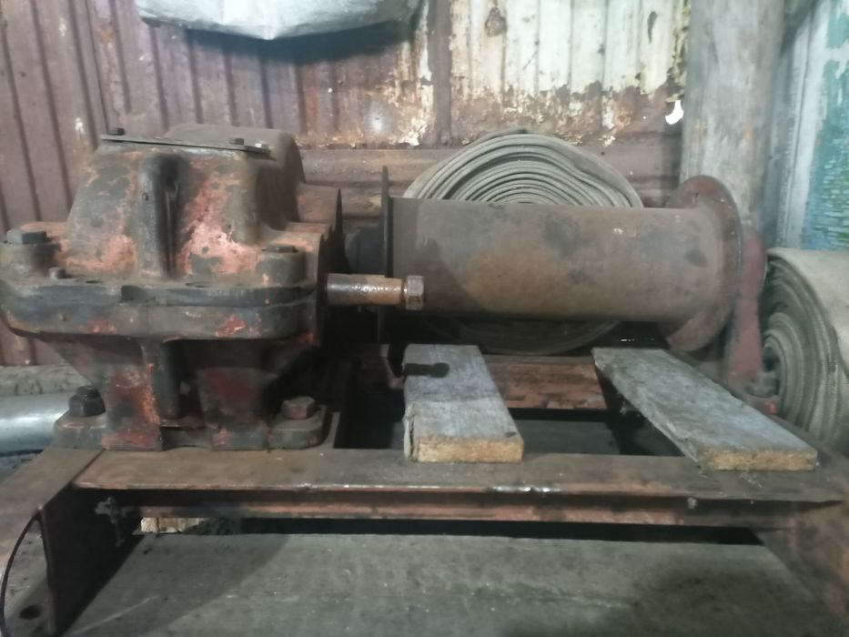 Продам мощный редуктор