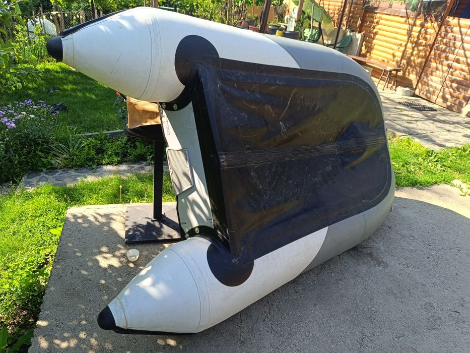 Лодка с твърдо дъно 2,60 м.