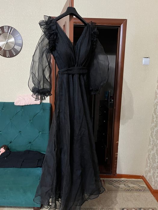 Платье вечернее в пол