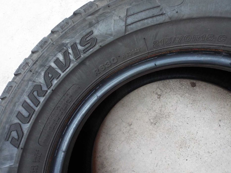 vand 4 anvelope de vara 215/70/15C bridgestone duravis pret 500lei