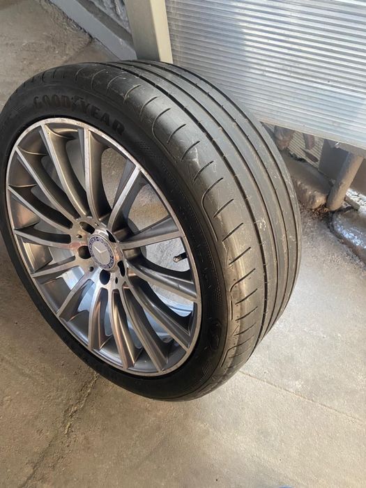 Летние шины GOOD YEAR в сборе с дисками