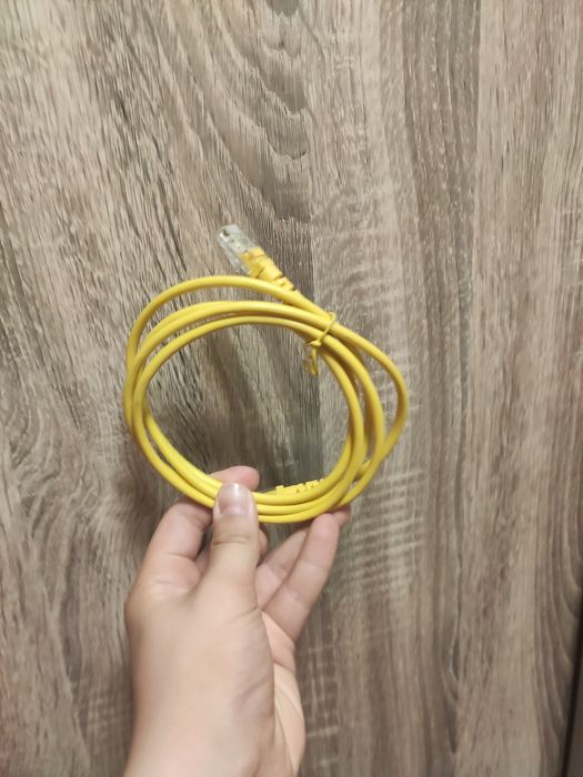 ZYXEL ва TP-LINK сотилад