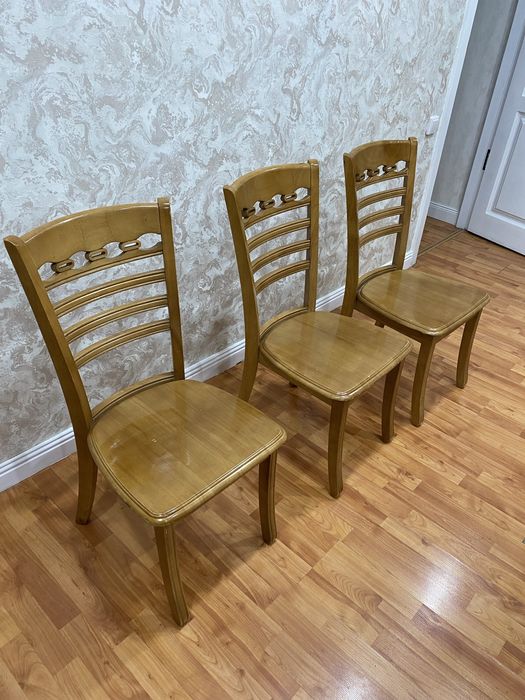 Продам стол, стулья