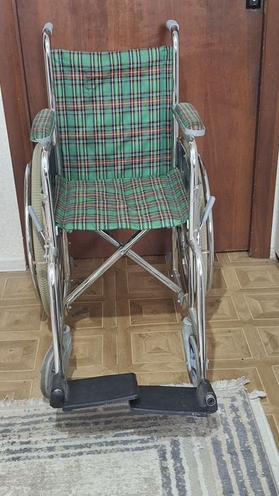 Инвалидная коляска