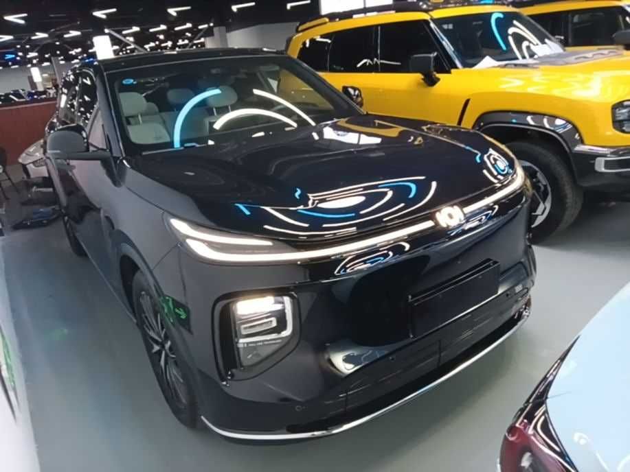 CHANGAN NEVO Q07 215 Prestige Edition