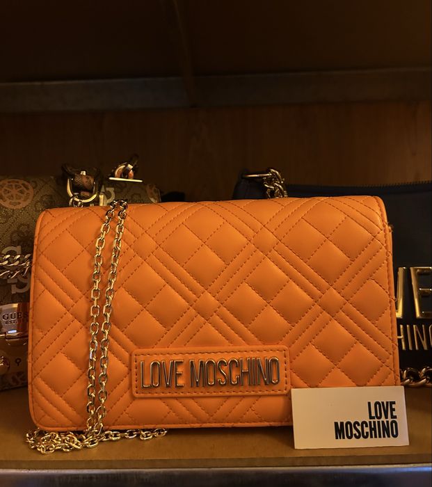 Дамска чанта LOVE MOSCHINO оранжева