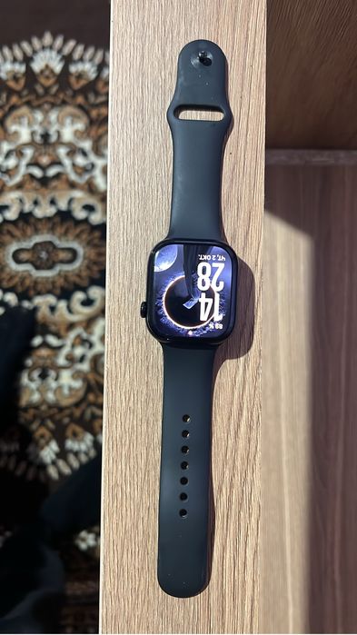 Продам apple watch 10 46mm