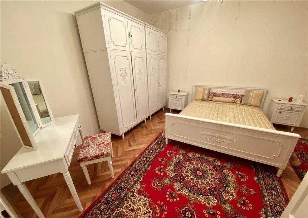 Vand casa in Chisineu-Cris