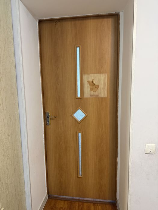 Двери для дома бу