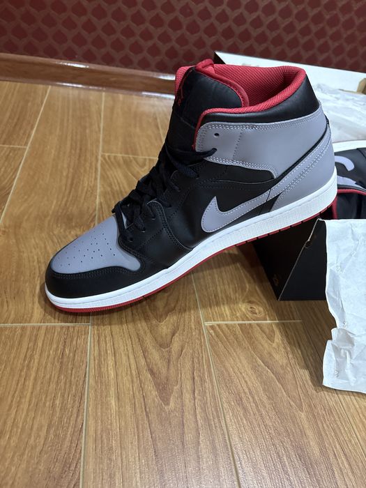 Nike Air Jordan 1 Mid размер 50.5